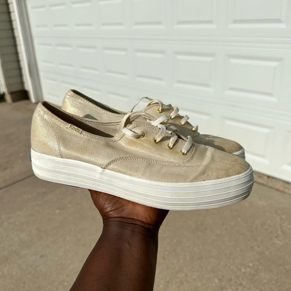 Keds Women’s The Platform Triple‎ Metallic Gold Sneakers - Picture 1 of 16